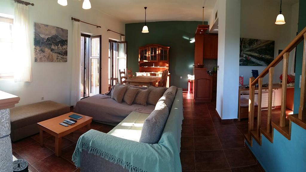 Maison Viros Kardamyli Quarto foto
